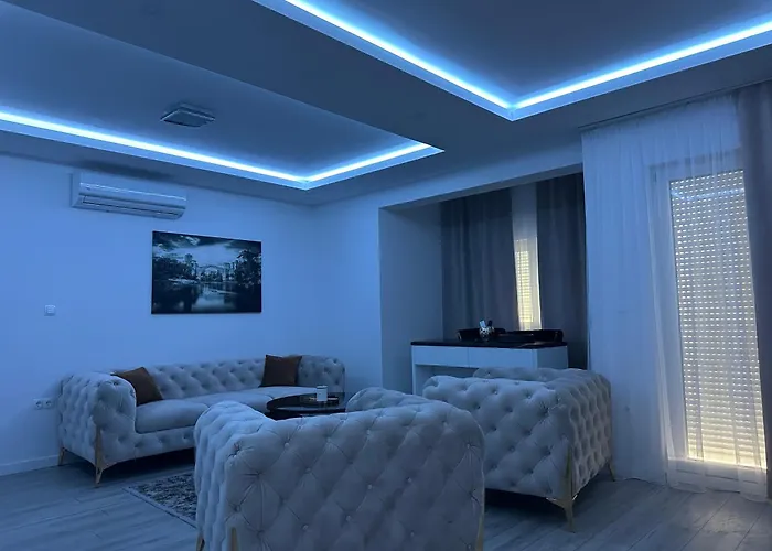 Апартаменты Mo- Luxury *